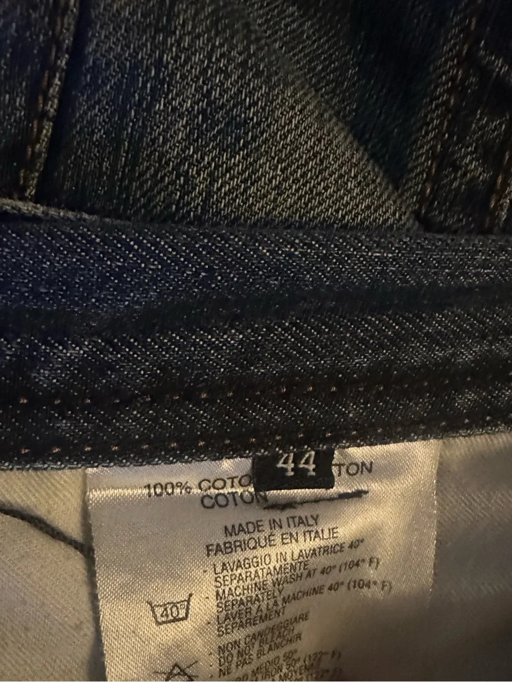 Gucci Blue Straight Denim Jeans with Embroidered Back Patch